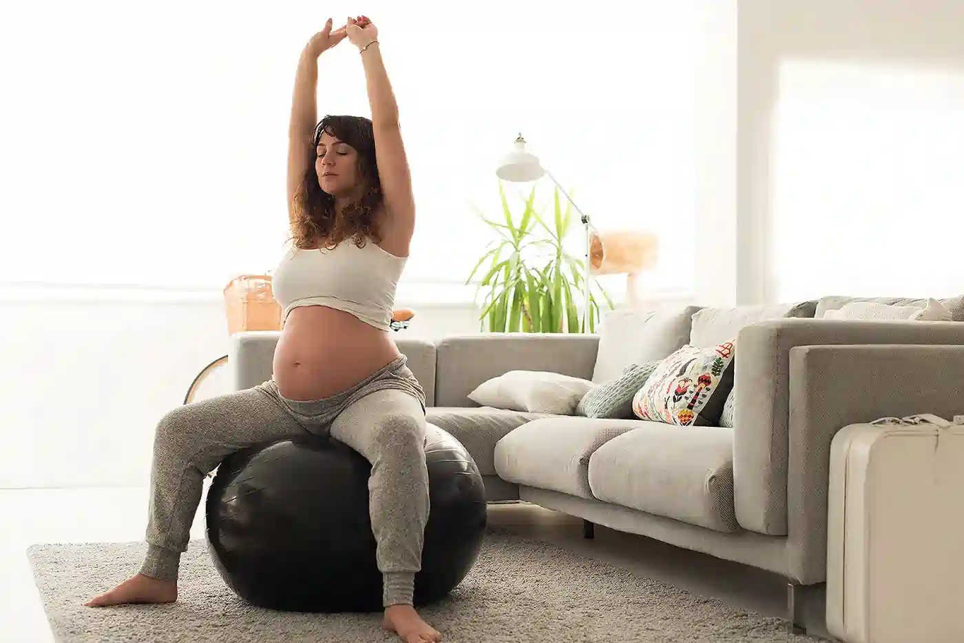 How to Support Your Core Safely During Pregnancy Warrington